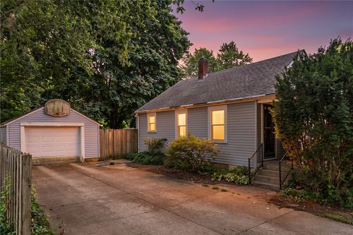 64 W Mill St, Clayton, OH, 45315-5000 | Card Image