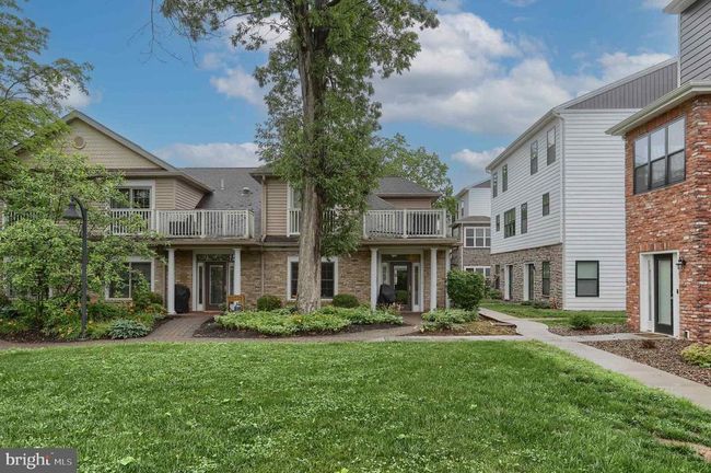 162 High Pointe Dr, Townhouse with 2 bedrooms, 3 bathrooms and null parking in HUMMELSTOWN PA | Image 4