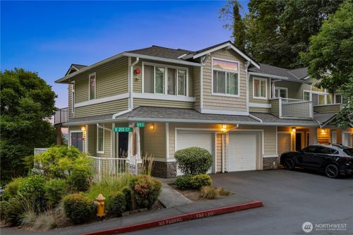 unit-b-4030 S 213th Ct, SeaTac, WA, 98198-4247 | Card Image