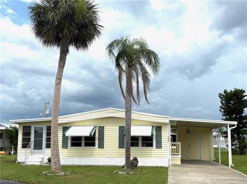 963 Idle Way Dr, NORTH FORT MYERS, FL, 33917-6409 | Card Image