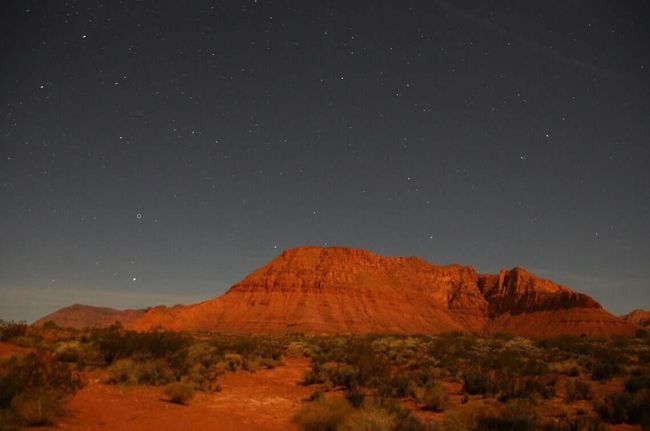4_red-mountain-at-night-adj_2_orig | Image 8