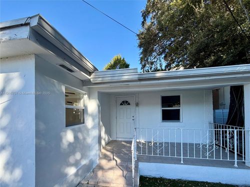 2729-2729 Sw 24th St, Miami, FL, 33145-3323 | Card Image