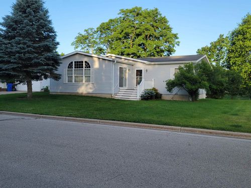 303 Herwig Drive, PARDEEVILLE, WI, 53954 | Card Image