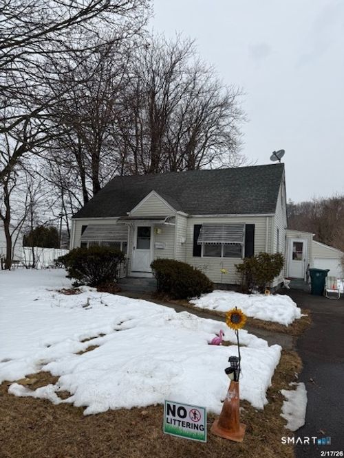 131 Bryden Ter, Hamden, CT, 06517-3237 | Card Image