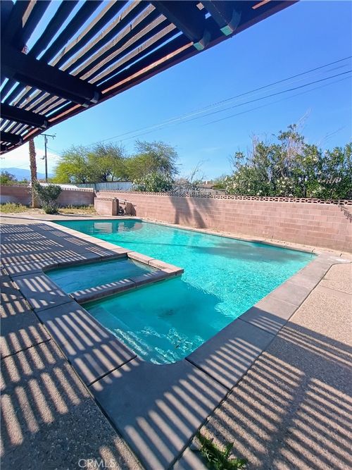 65940 5th St, Desert Hot Springs, CA, 92240-3030 | Card Image