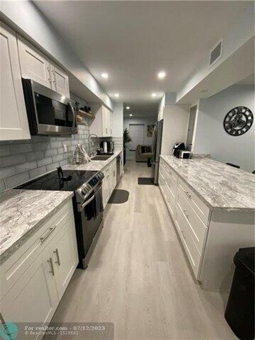 7-16-42 Madrid Lane, Davie, FL, 33324 | Card Image