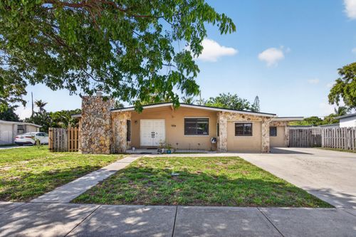 1914 Ne 53rd Ct, Pompano Beach, FL, 33064-5642 | Card Image