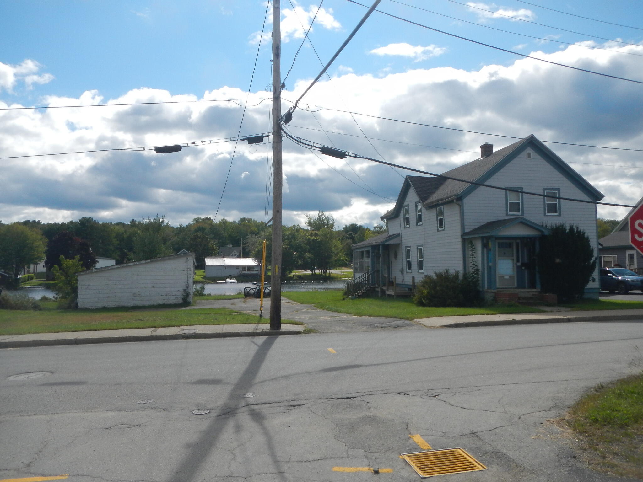 Lake St, Lincoln, ME 04457