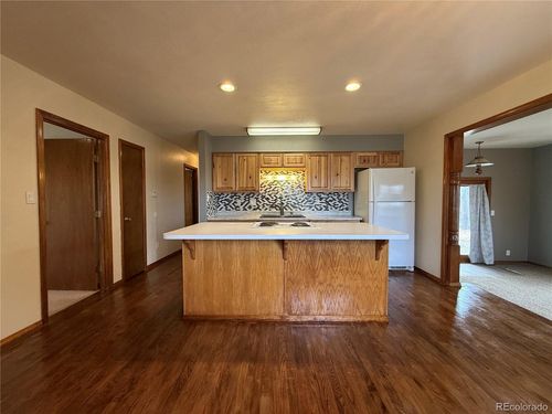 202 14th St, Alamosa, CO, 81101-3426 | Card Image