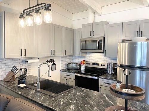 unit-103-24 Tyrol Ln, Mammoth Lakes, CA, 93546-6382 | Card Image
