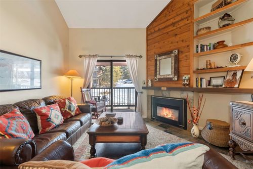 401-2025 Walton Creek Rd, Steamboat Springs, CO, 80487-2359 | Card Image