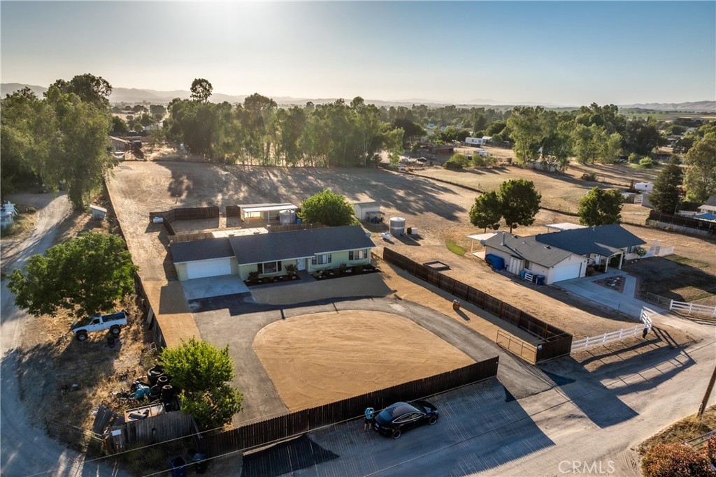 4321 Whispering Oak Way, Pending in Paso Robles - eXp Realty