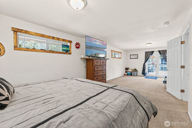 20311 Orting Kapowsin Hwy E, House other with 3 bedrooms, 3 bathrooms and 3 parking in Graham WA | Image 13
