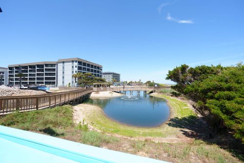 512-b-5905 S Kings Hwy, Myrtle Beach, SC, 29575-4967 | Card Image