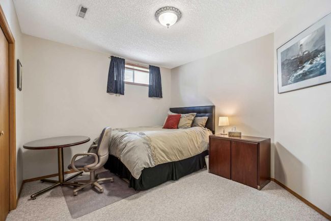 76 Chaparral Cove Se, House other with 3 bedrooms, 3 bathrooms and 4 parking in Calgary AB | Image 34