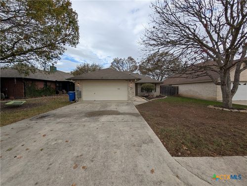 1666 Lantana Cir, New Braunfels, TX, 78130-1109 | Card Image