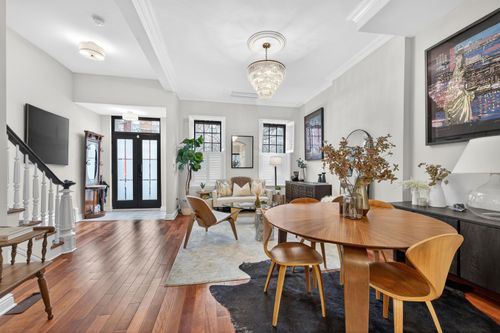 944 Bloomfield St, Hoboken, NJ, 07030-5108 | Card Image