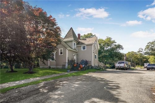 185 Stafford Rd, Tiverton, RI, 02878-2427 | Card Image