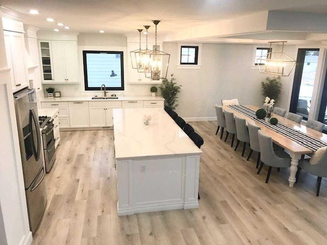55 n 300 W, House other with 5 bedrooms, 4 bathrooms and 3 parking in Raymond AB | Image 8