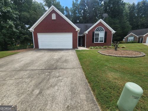 180 Brookestone Pt, Fayetteville, GA, 30215-8235 | Card Image
