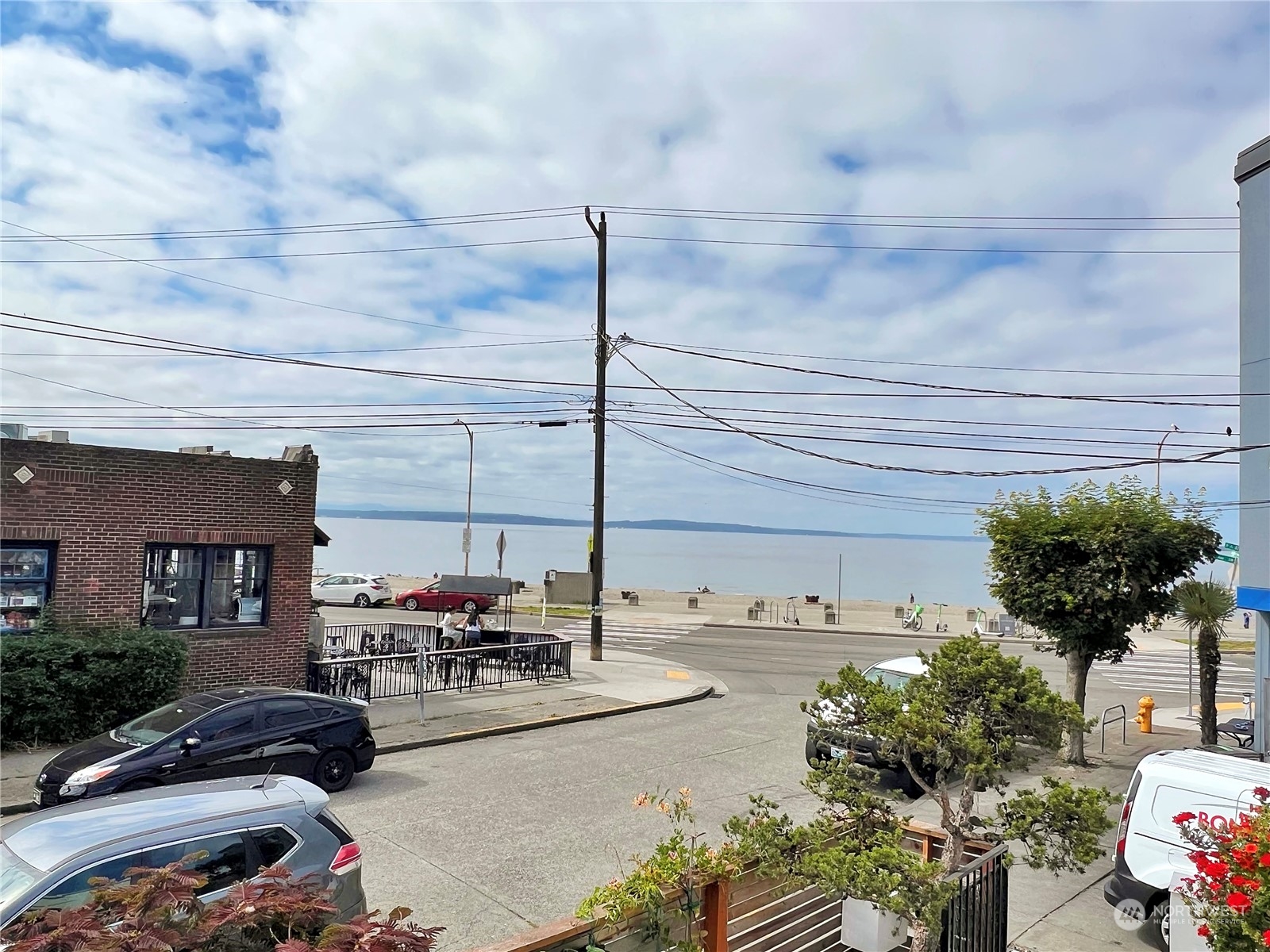58th Ave, Seattle, WA 98116