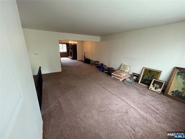 57 Standish Dr, House other with 3 bedrooms, 2 bathrooms and null parking in Clifton NJ | Image 4