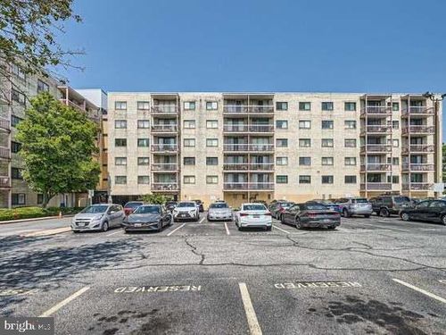 apt-302-130 Slade Ave, PIKESVILLE, MD, 21208-4948 | Card Image