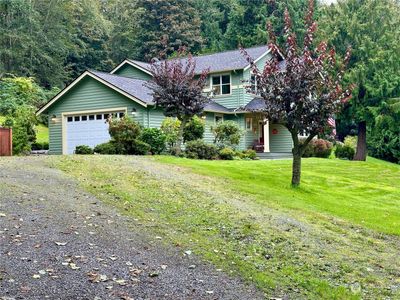 985 Valerie Drive, House other with 4 bedrooms, 2 bathrooms and 2 parking in Camano Island WA | Image 2