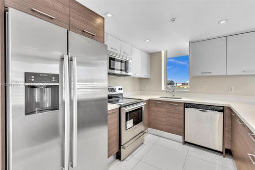 603-9901 E Bay Harbor Dr, Bay Harbor Islands, FL, 33154-1536 | Card Image