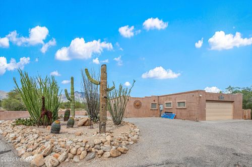 460 E Yvon Drive, Tucson, AZ, 85704 | Card Image
