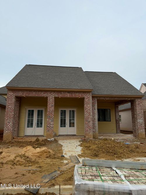 134 Water Street, Madison, MS, 39110 | Card Image