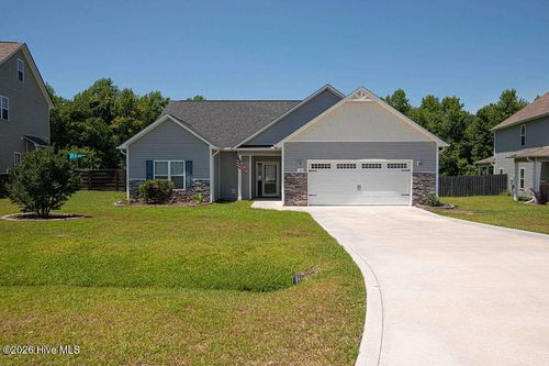 125 Bridgeport Dr, Sneads Ferry, NC, 28460-1060 | Card Image