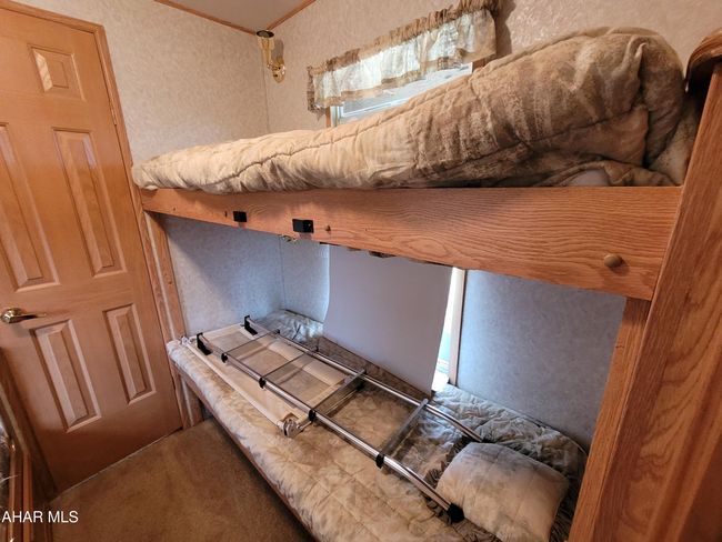 102 Hawthorn Cir, House other with 2 bedrooms, 1 bathrooms and null parking in Flinton PA | Image 13