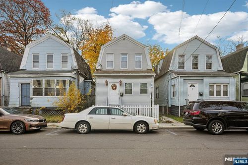 108 Washington Ave, Irvington, NJ, 07111-3314 | Card Image