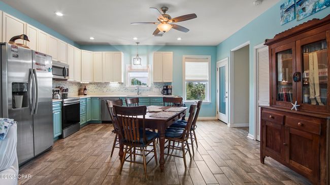 424 Indian Pass Rd, House other with 4 bedrooms, 3 bathrooms and null parking in Port St. Joe FL | Image 7