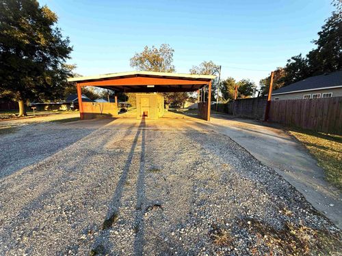 853 Bailey St, Earle, AR, 72331-1305 | Card Image