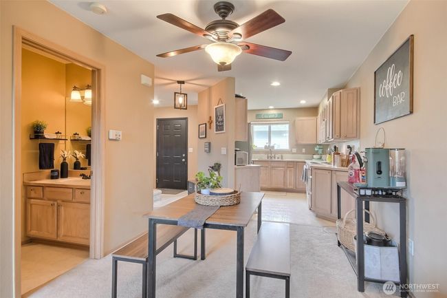 1450 Mountain View Dr, Condo with 2 bedrooms, 2 bathrooms and 2 parking in Enumclaw WA | Image 12