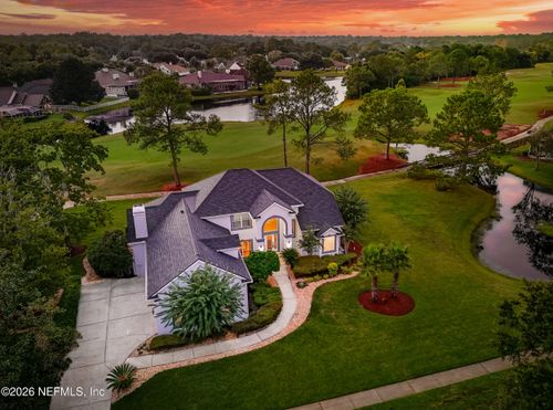 10082 Chester Lake Rd E, Jacksonville, FL, 32256-3486 | Card Image