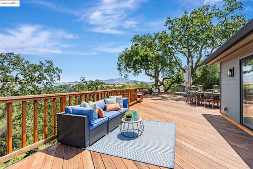 3336 Oak Ct, Lafayette, CA, 94549-5226 | Card Image