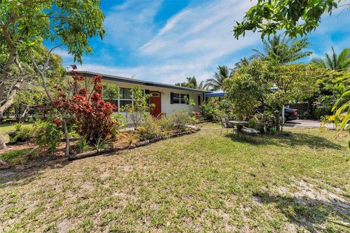 3950 Sw 53rd Ave, Davie, FL, 33314-3727 | Card Image