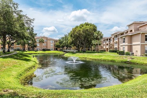f101-5060 Fairways Cir, Vero Beach, FL, 32967-7445 | Card Image