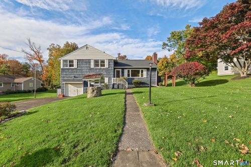 4 N Pleasant Rise, Brookfield, CT, 06804 | Card Image