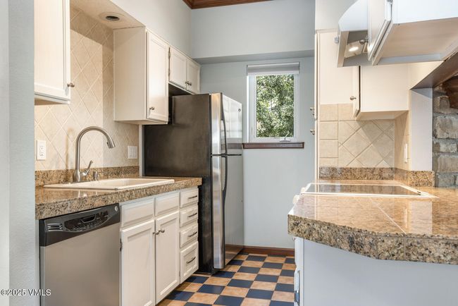 2 - 89 Columbine Cir, Condo with 2 bedrooms, 3 bathrooms and null parking in Avon CO | Image 15