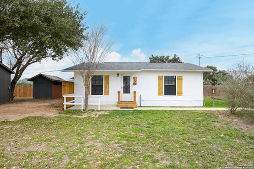 429 Palo Alto Dr, Von Ormy, TX, 78073-5939 | Card Image