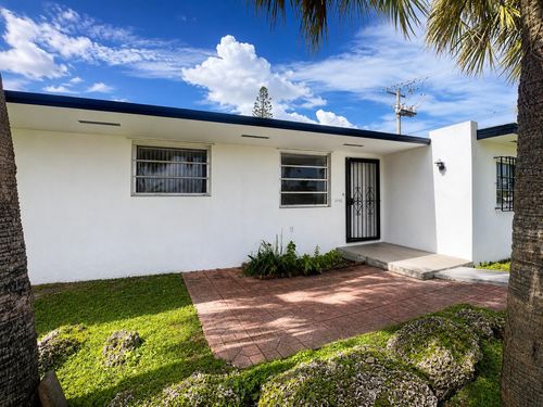 2152 Sw 72nd Avenue, Miami, FL, 33155 | Card Image