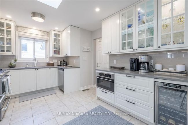 7863 Trackview St, House other with 3 bedrooms, 2 bathrooms and 2 parking in Niagara Falls ON | Image 15