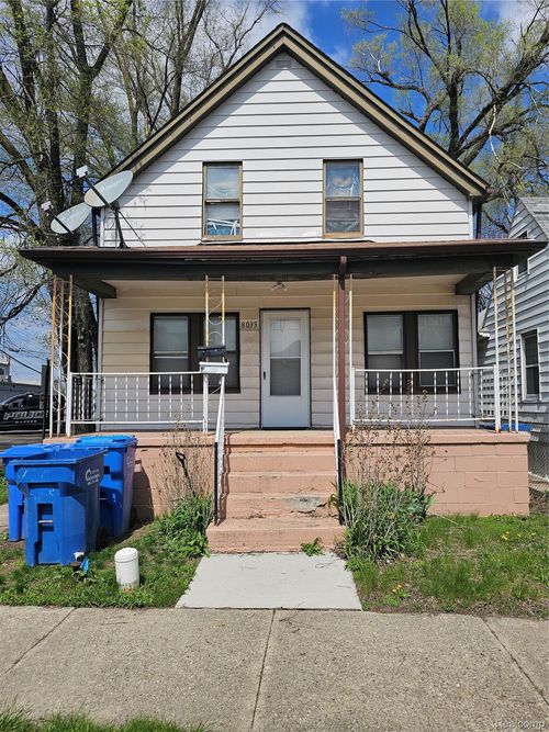 8033 Jackson Ave, Warren, MI, 48089-2909 | Card Image