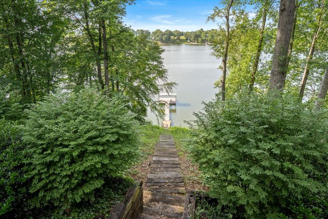208 Loop Dr, House other with 4 bedrooms, 4 bathrooms and 3 parking in Winchester TN | Image 6