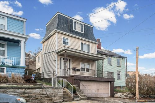 17 Locust St, Etna, PA, 15223-2138 | Card Image