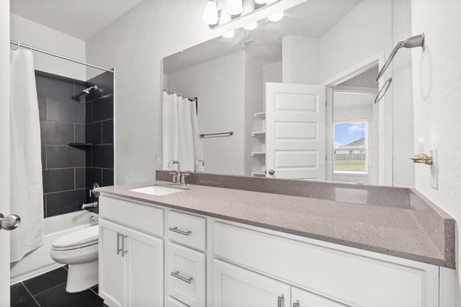 352 Backstays Loop, House other with 4 bedrooms, 3 bathrooms and 5 parking in Kyle TX | Image 26